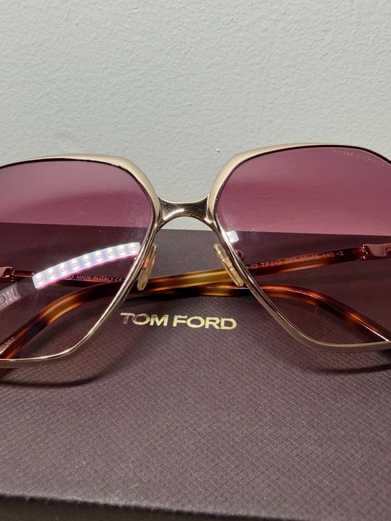 Tom Ford Fonda 02 TF912 28t Rose Gold Rose Fade Sunglasses AUTHENTIC main image 5